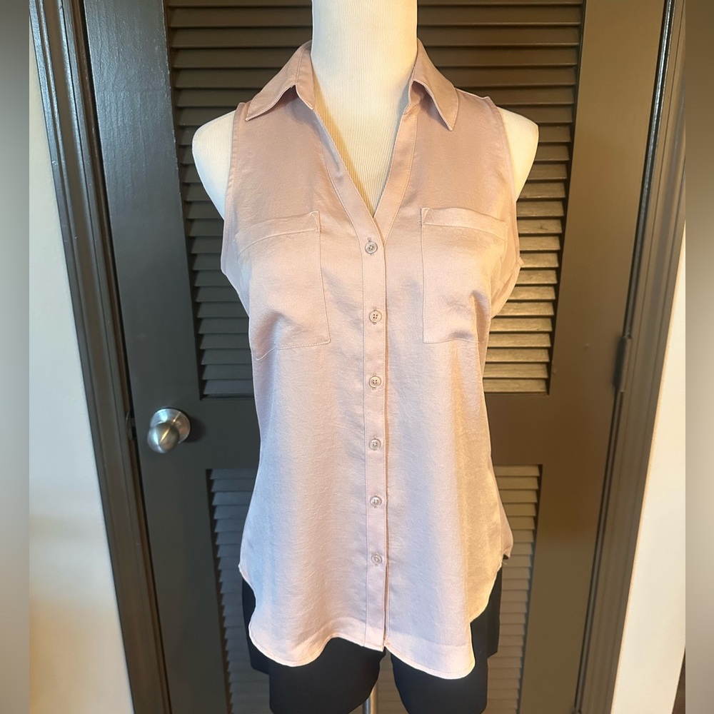 Express Light Pink Sleeveless Blouse